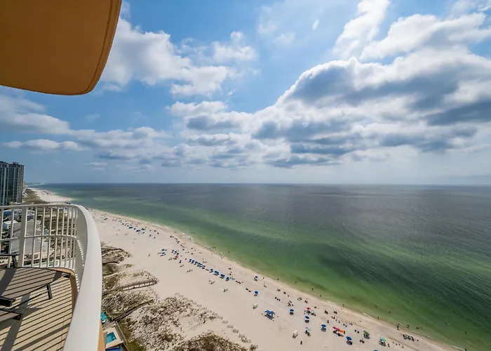Phoenix Gulf Towers 2108 Apartment