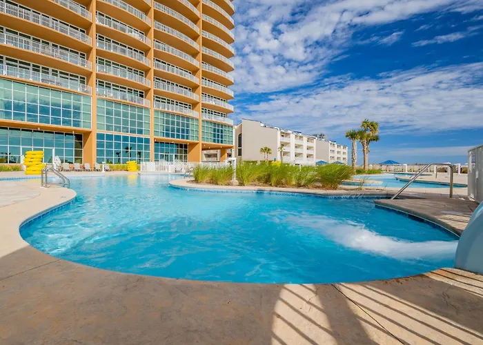 Phoenix Gulf Towers 2108 Apartment