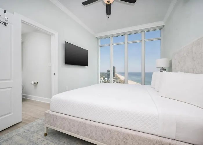 Phoenix Gulf Towers 2108 Apartment *